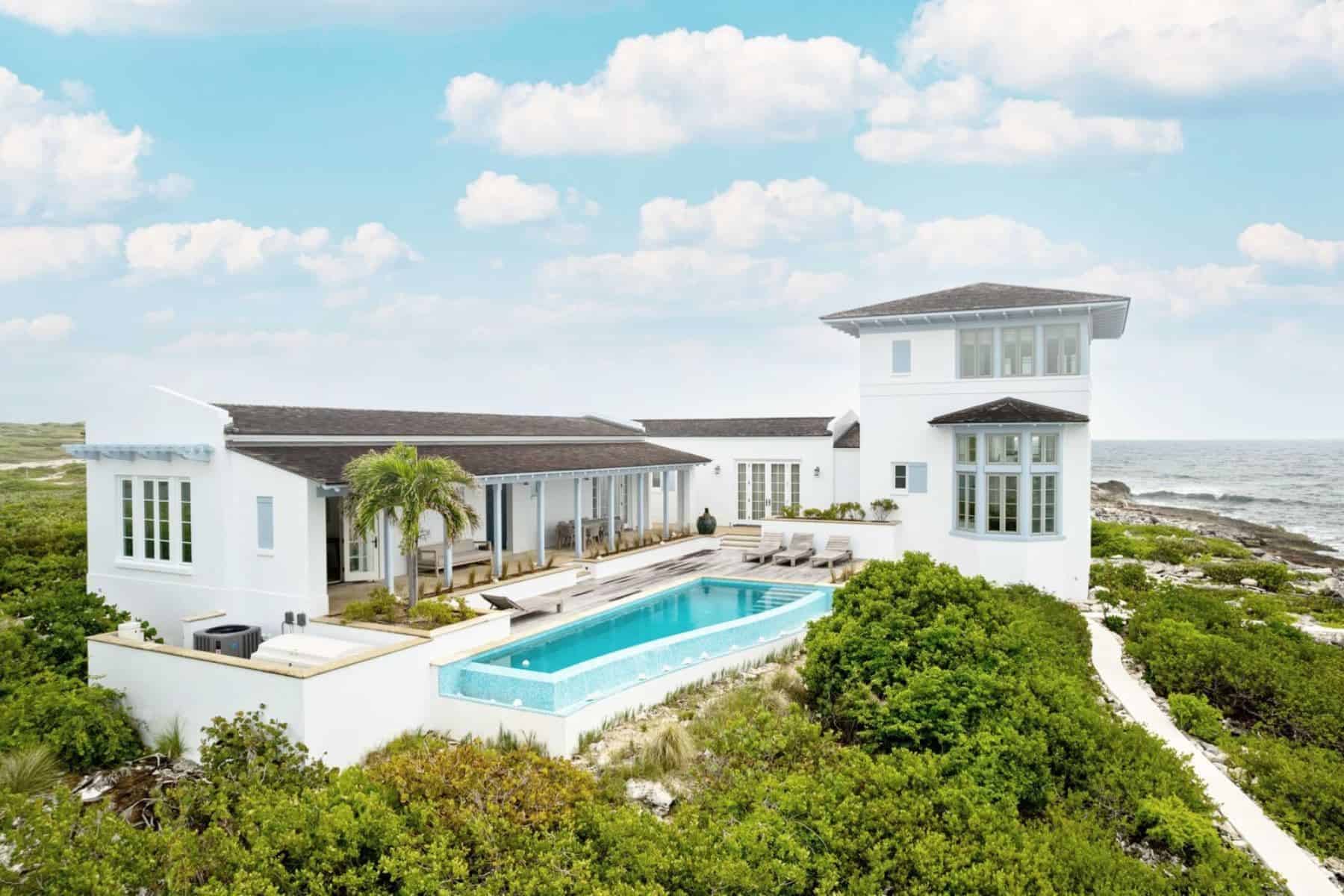 ambergris-cay-private-island-close-up