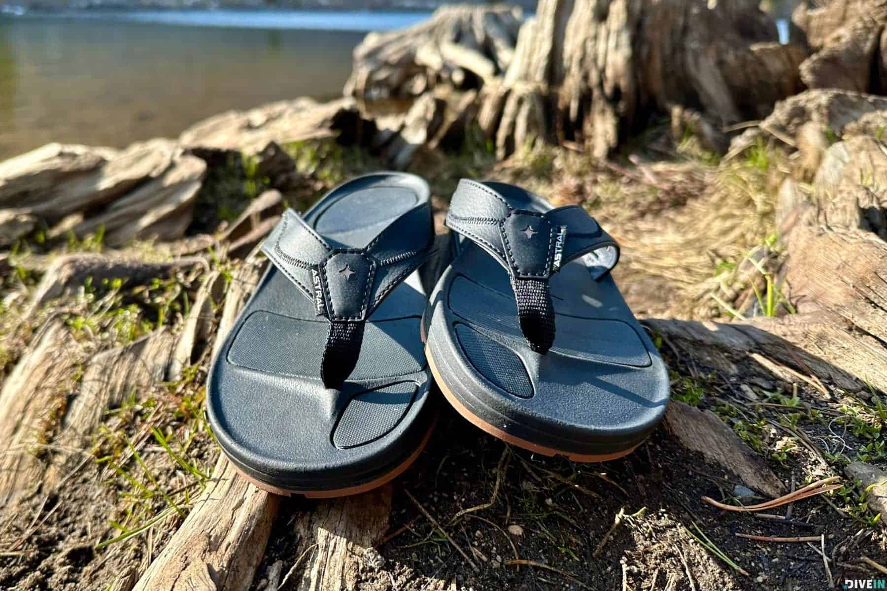 astral-rosa-filipe-flip-flops-front