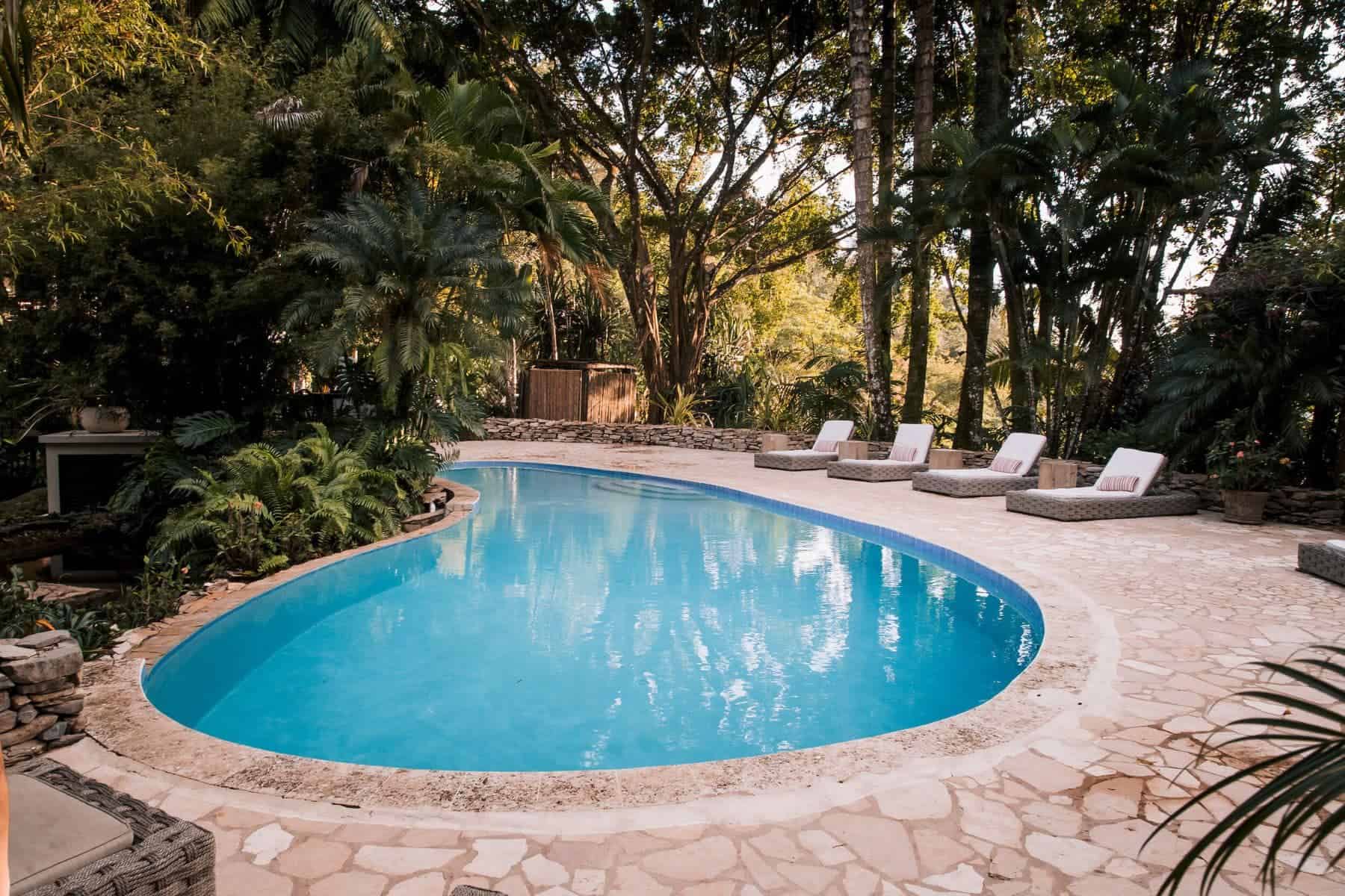 copal-tree-lodge-a-muy-ono-resort-pool