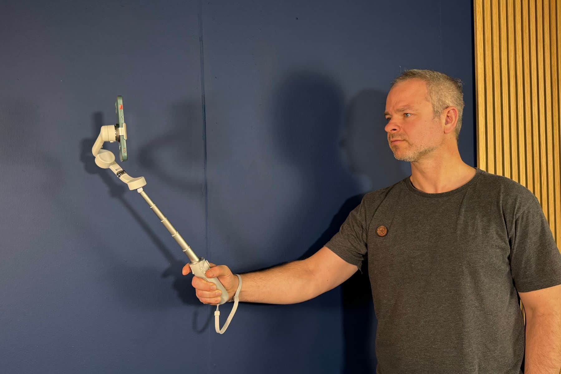 dji-osmo-telescopic-selfie-stick