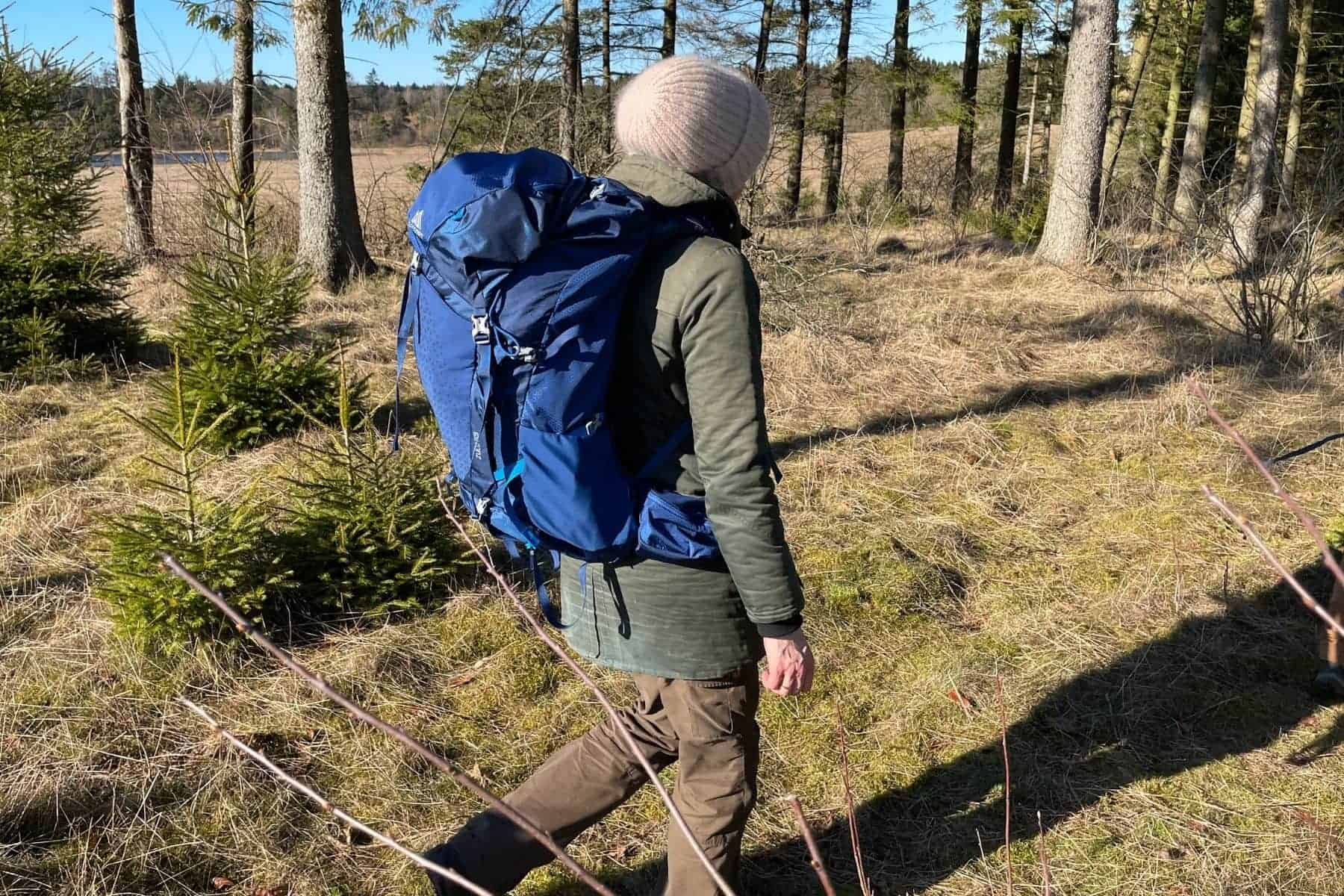 gregory-zulu-55-side-view-in-forest