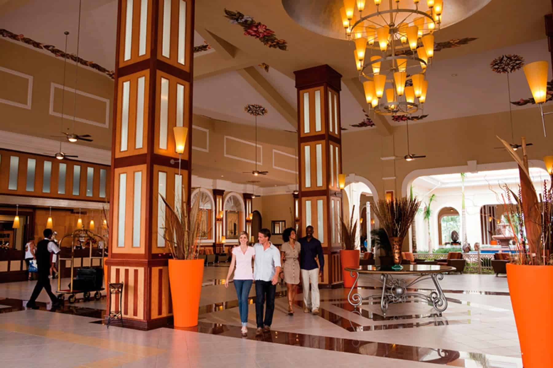 hotel-riu-guanacaste-lobby