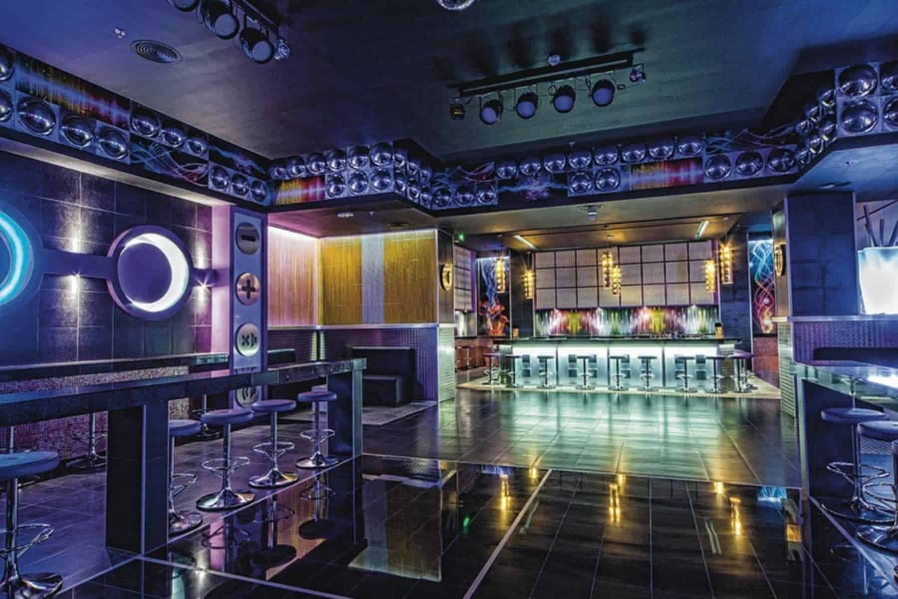 hotel-riu-palace-antillas-resort-bar