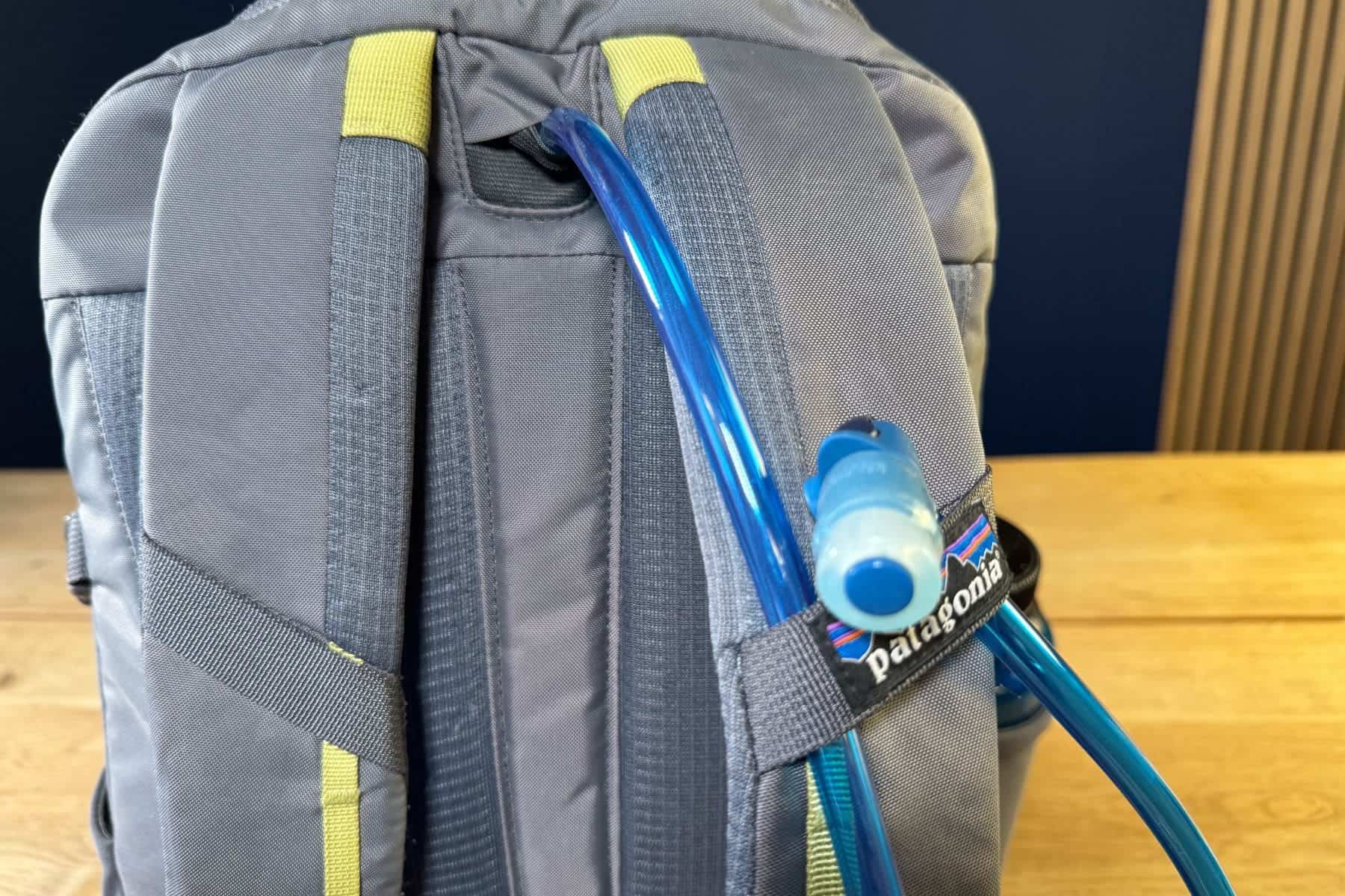 laptop-backpack-hydration