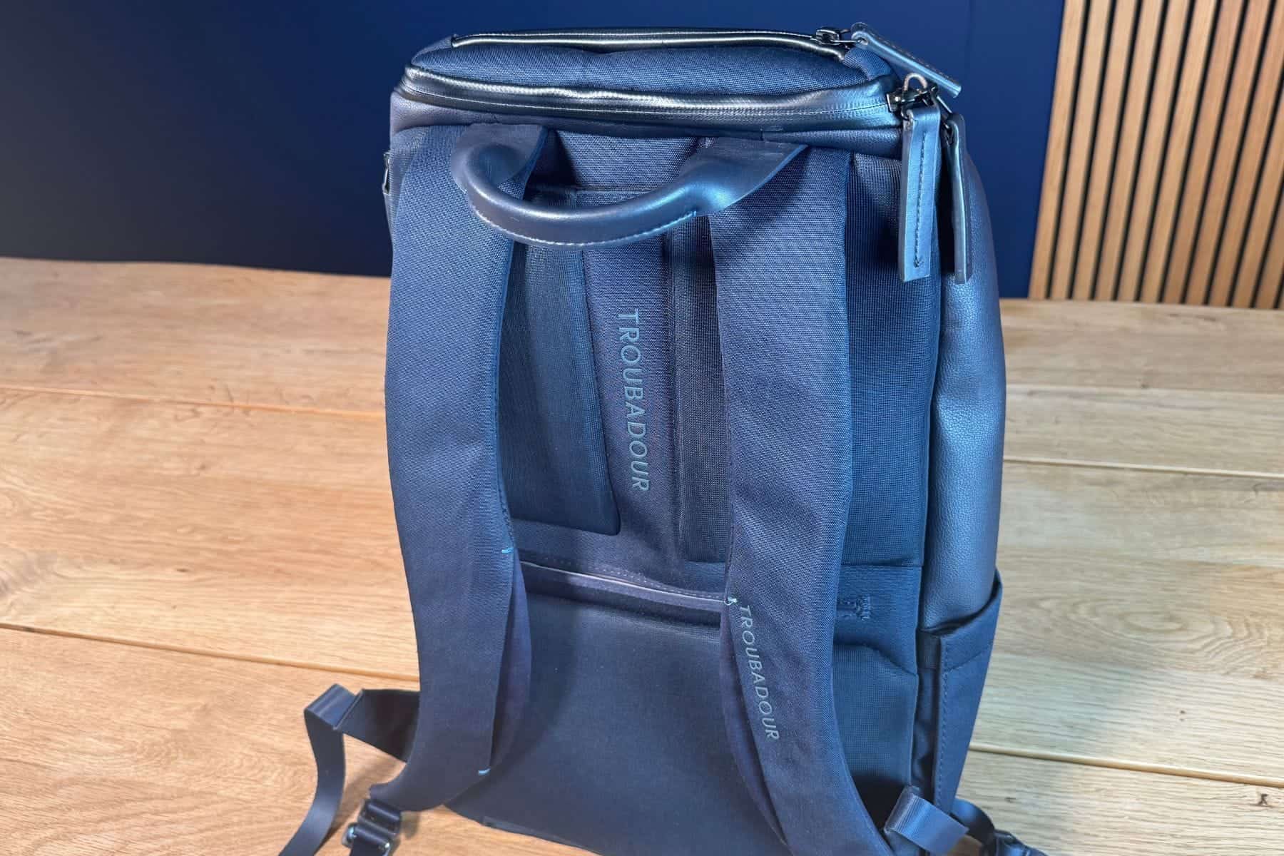 laptop-backpack-troubadour