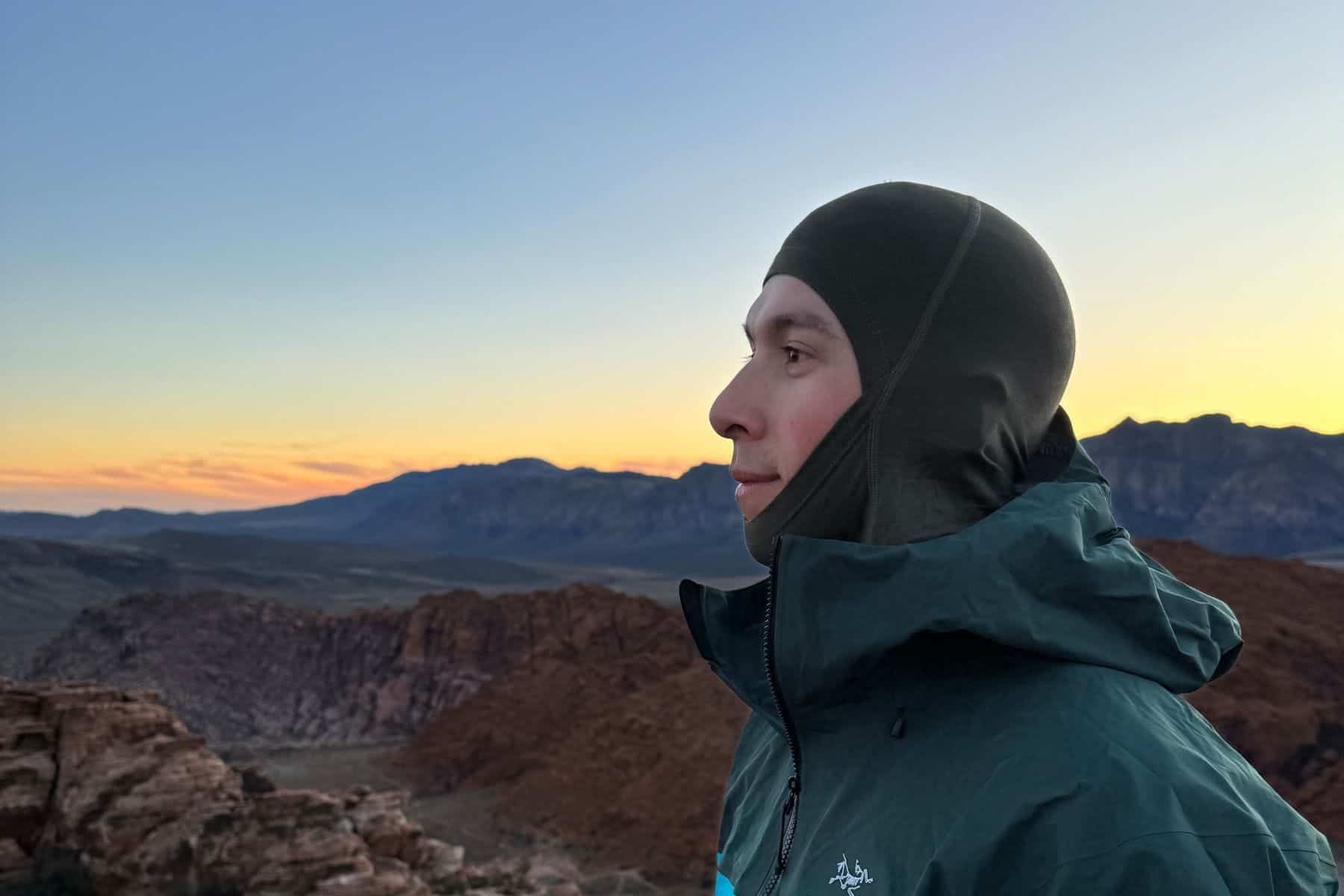 le-bent-double-up-midweight-balaclava-open