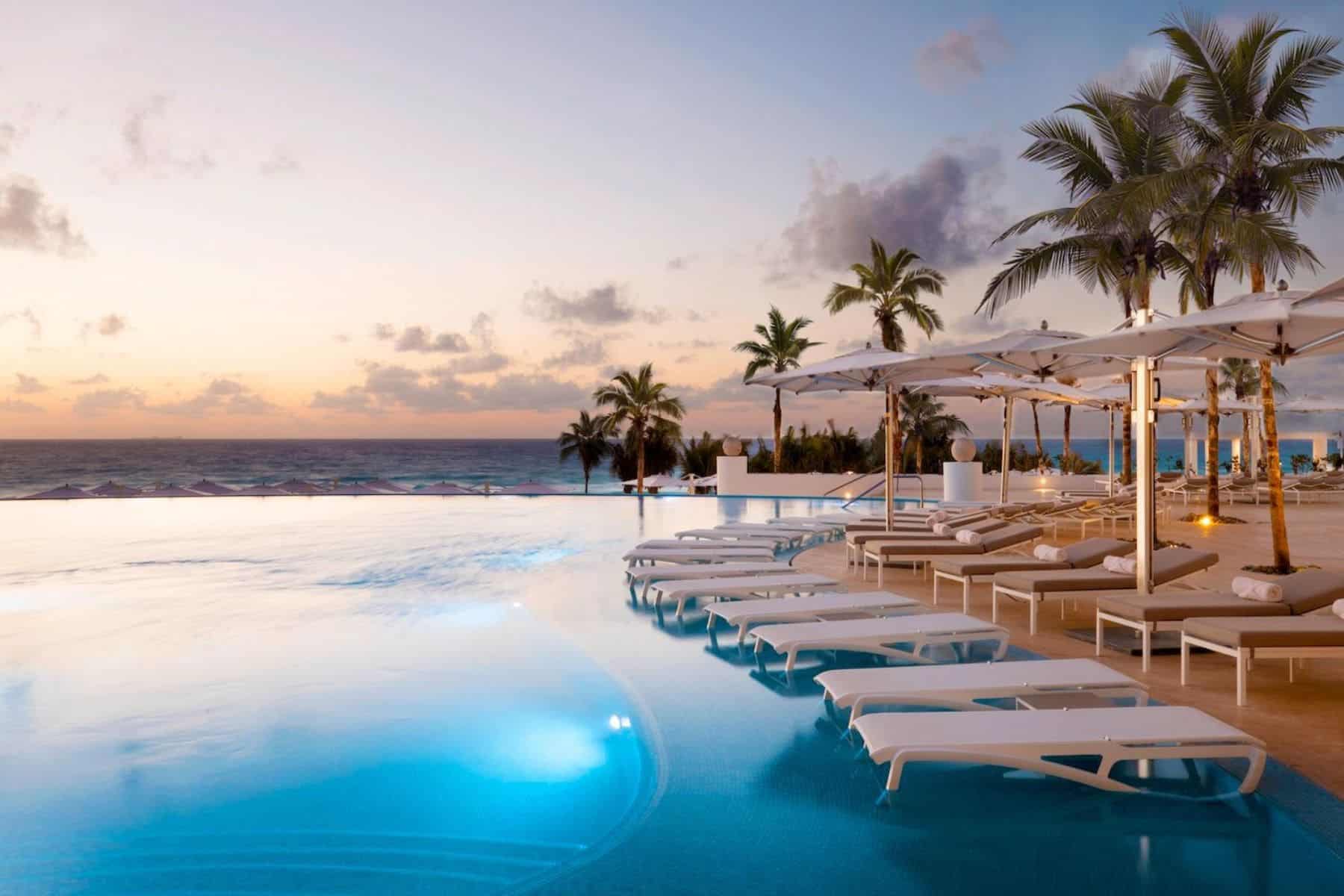 le-blanc-spa-resort-pools