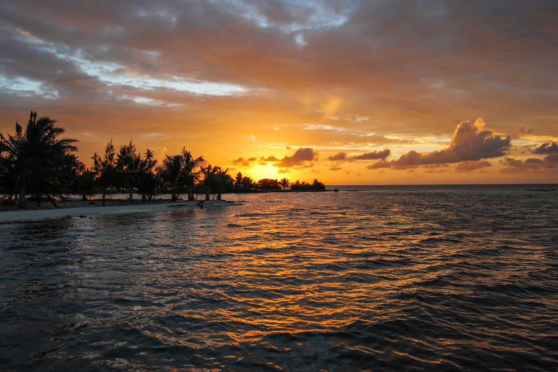 Most Beautiful Places In Belize Glovers Atoll