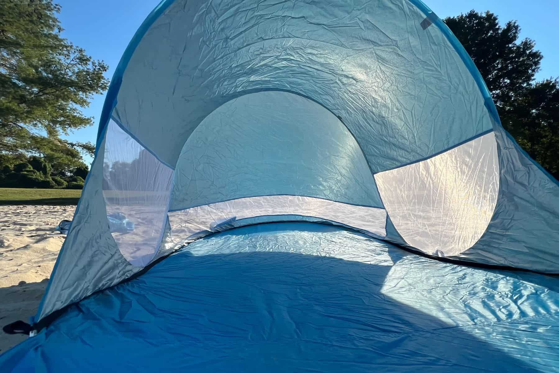 playieer-pop-up-beach-tent-interior