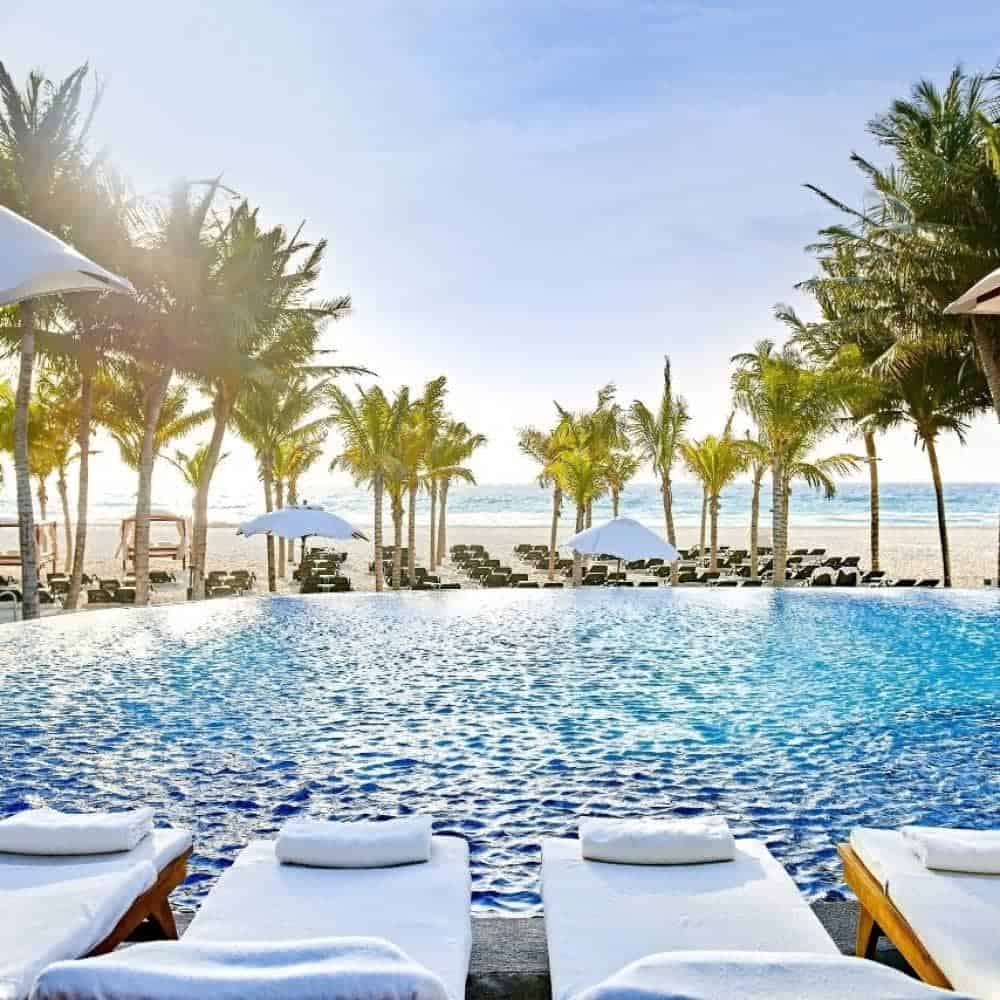 Royal Hideaway Playacar Infinity Pool
