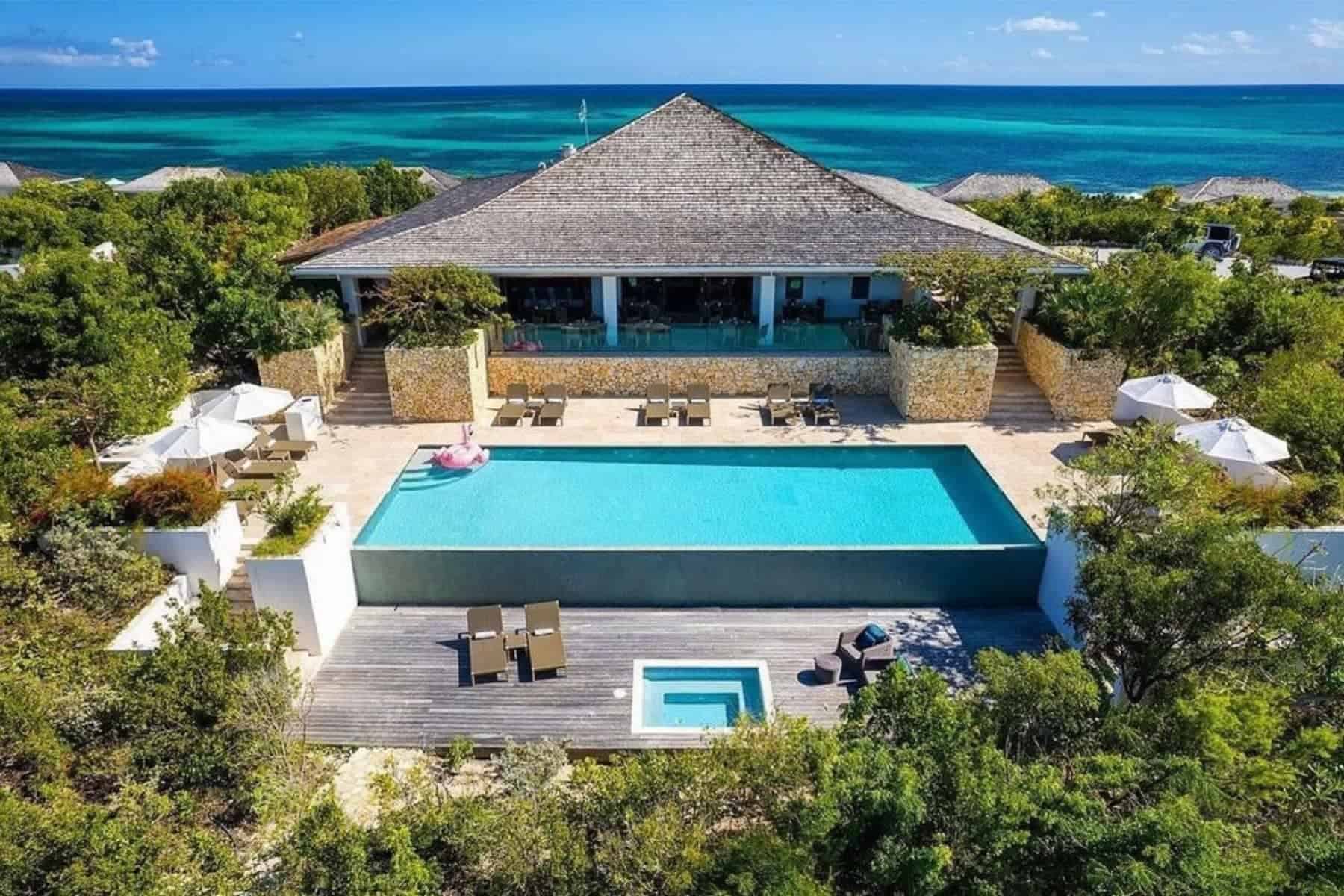 sailrock-south-caicos-front