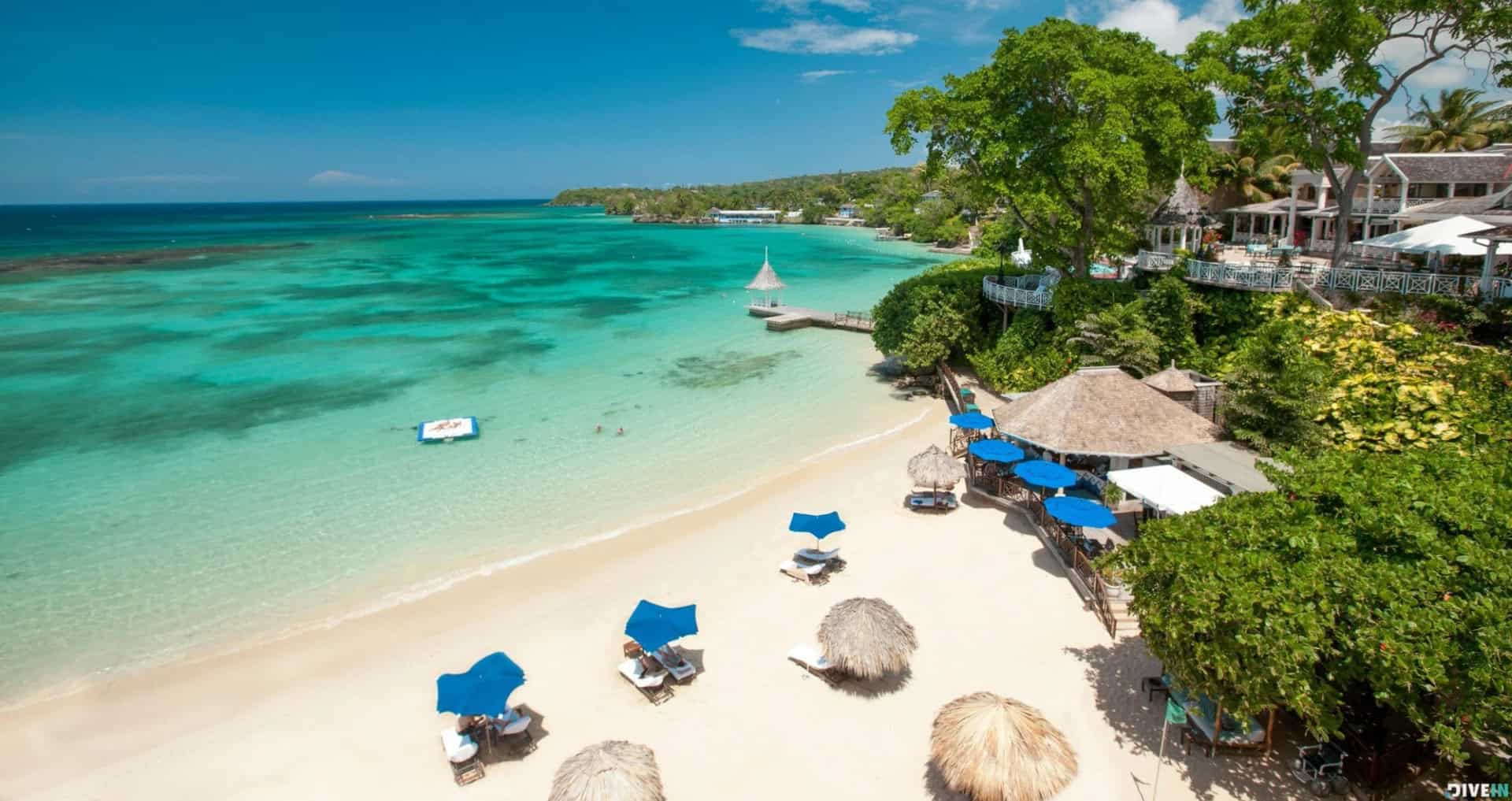 sandals-royal-plantation-beach