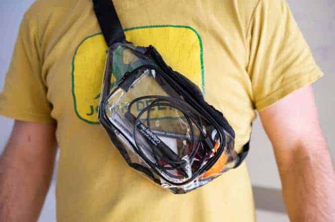 veckle-clear-fanny-pack-quality.jpg