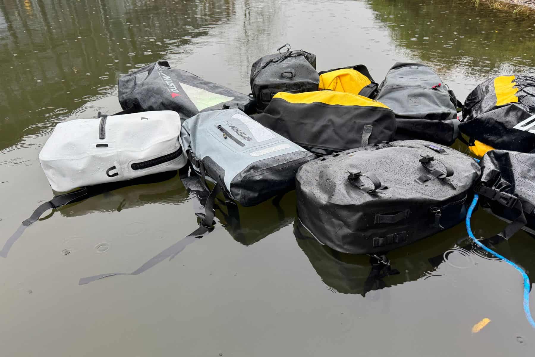 waterproof-backpacks-guide-bags-float