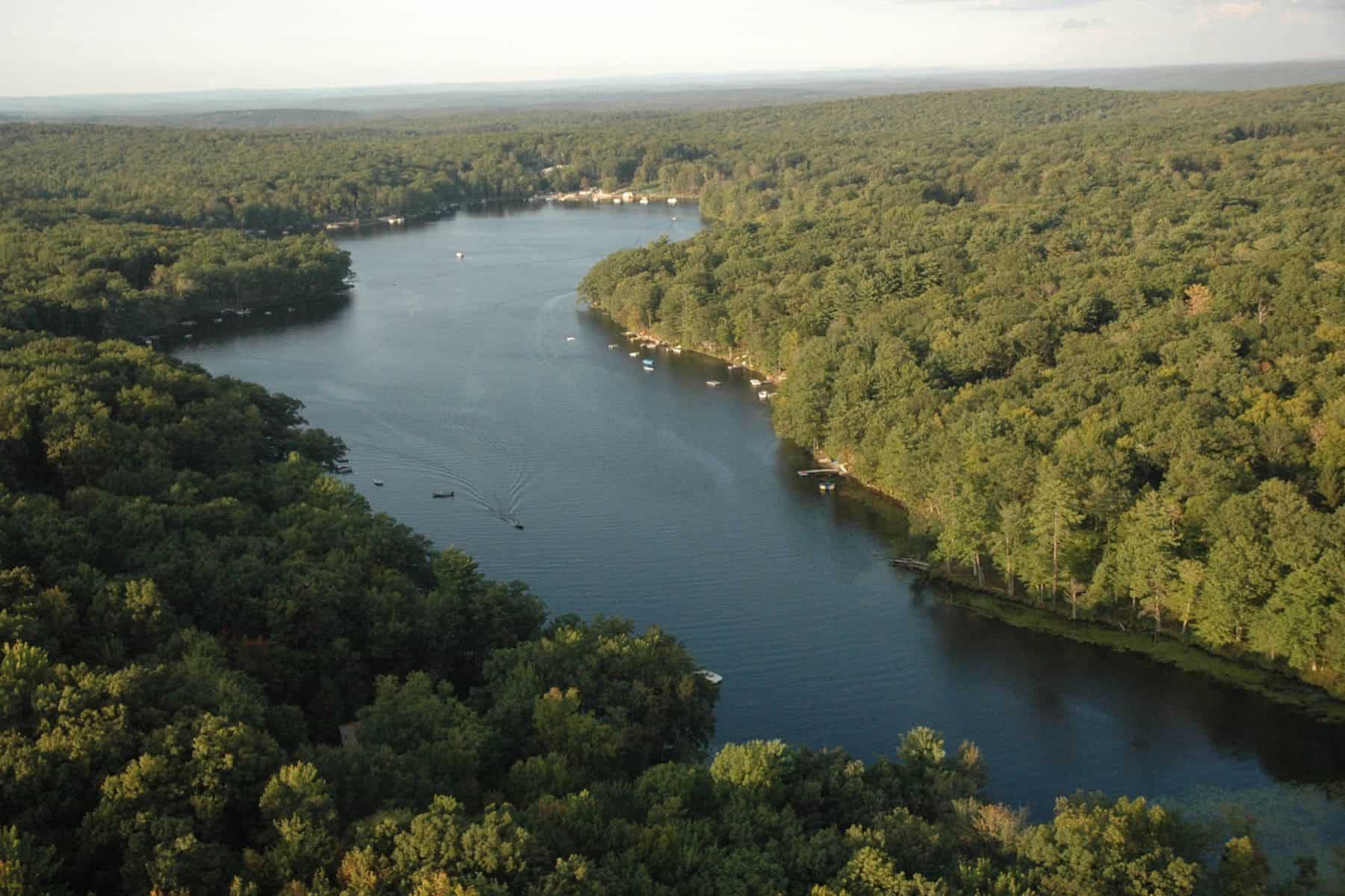woodloch-pines-resort-river